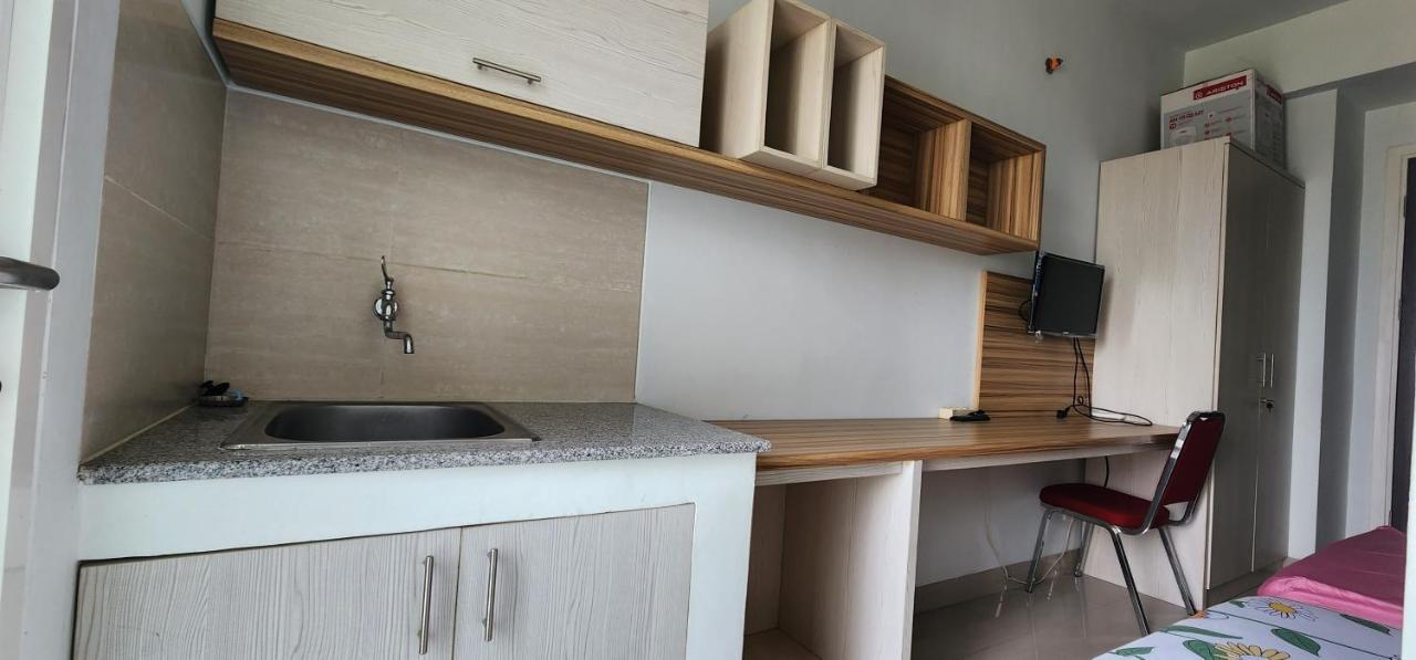 Apartemen Student Castle Yogyakarta Bagian luar foto